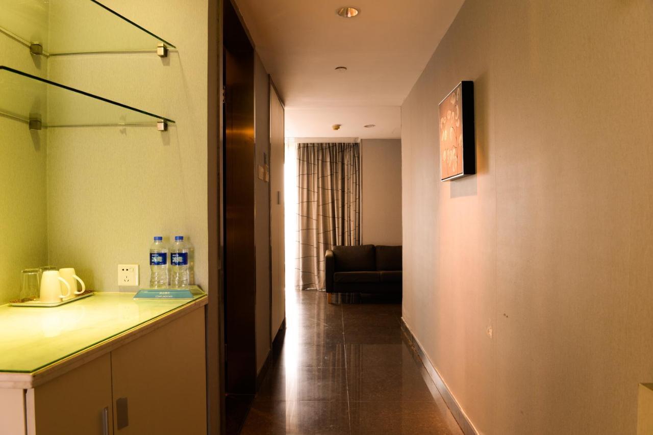 Yi-Wu Commatel Hotel 広州 エクステリア 写真