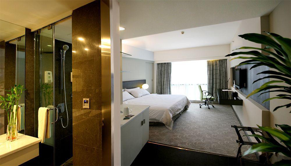 Yi-Wu Commatel Hotel 広州 エクステリア 写真